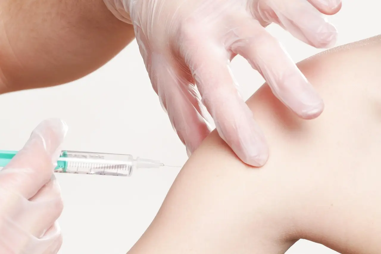 Stanford Medicine team awarded $18 million to develop a universal vaccine - Stanford Medicine